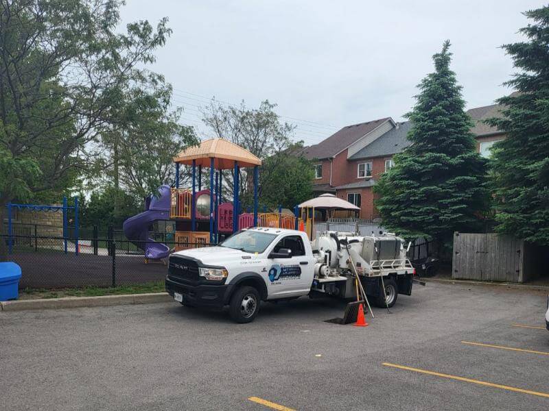 Catch basin cleaning in Aurora